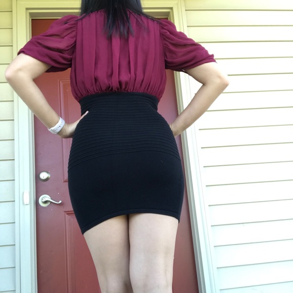 Burgundy Black Bandage Dress - Picture 4 of 5